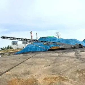 Self-feeding truck loading mobile conveyor