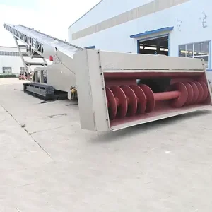 Self-feeding truck loading mobile conveyor