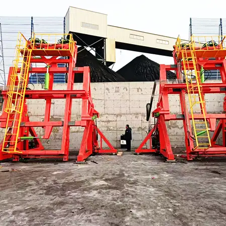ZFITA container tilter working with belt conveyor for coal loading